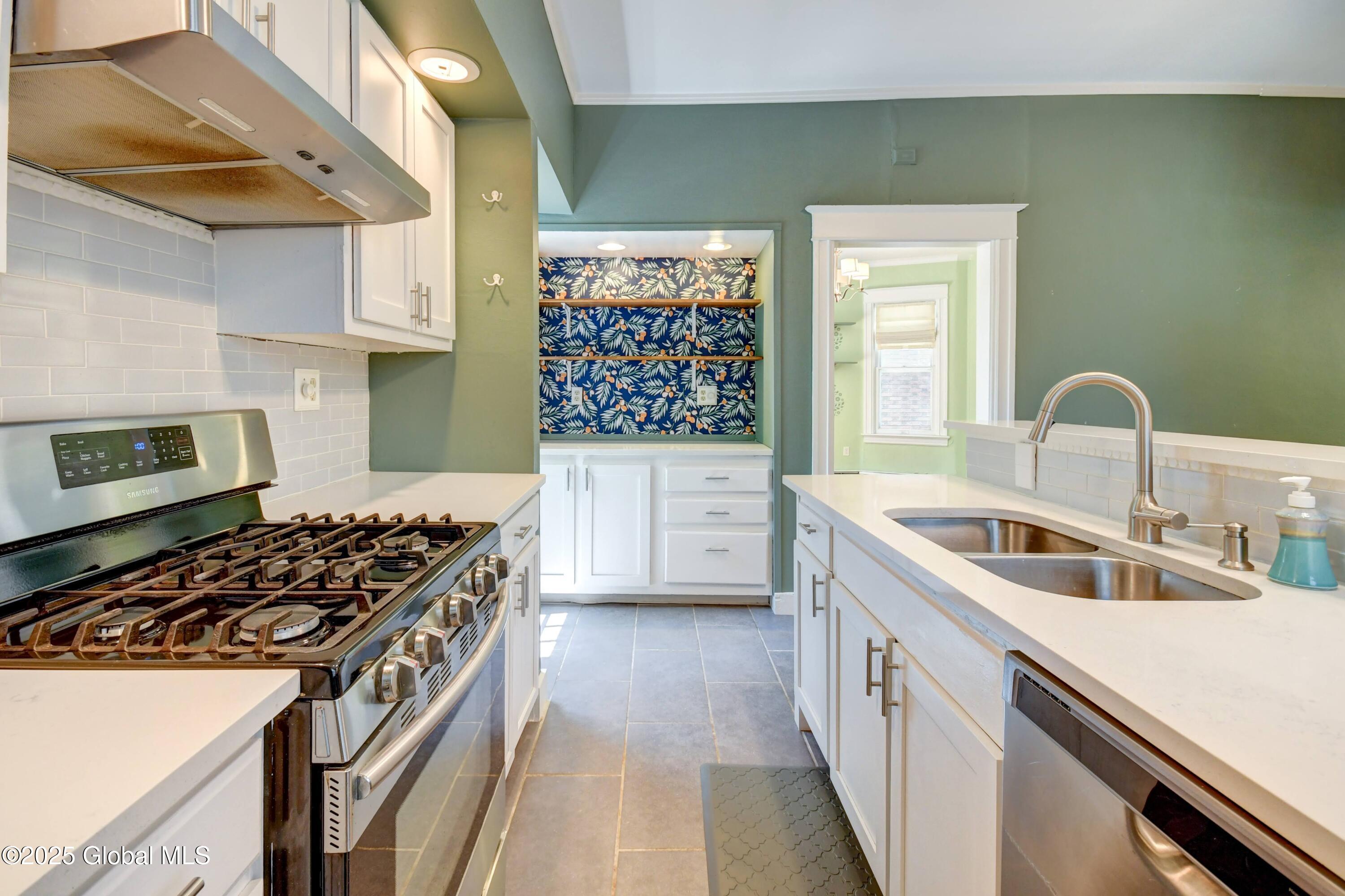 1348 Union Street, Schenectady, New York image 31