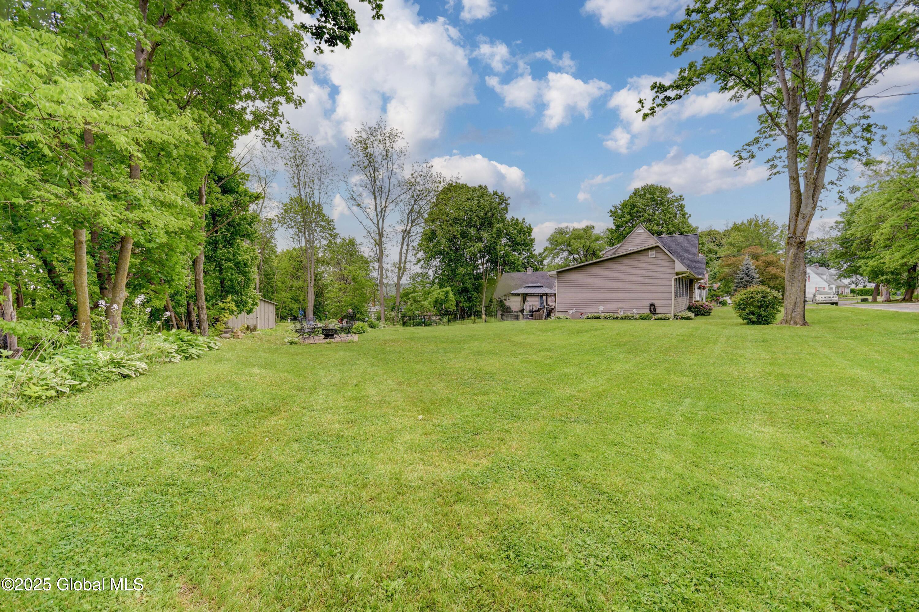 45 3rd Street Ave, Canajoharie, New York image 2