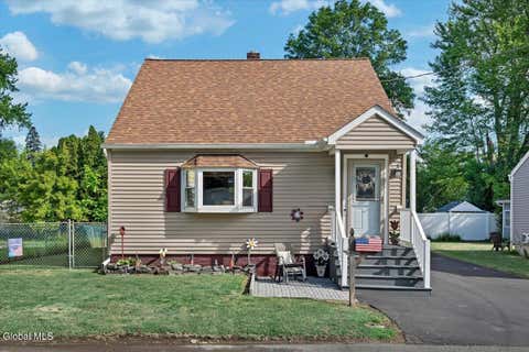 Photo of 8 Lakeview Avenue, Rensselaer, NY 12144 (MLS # 202619950)