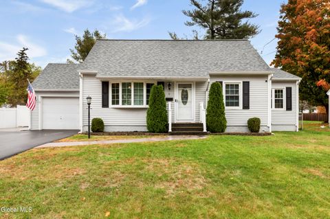 Photo of 5 Oakwood Drive, Albany, NY 12205 (MLS # 202528171)