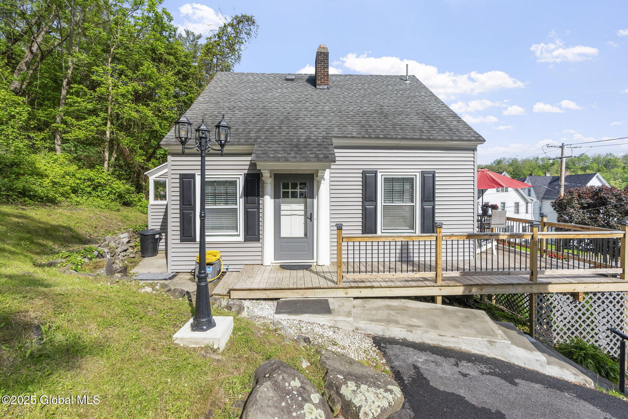 106 Perkins Street, Amsterdam, New York image 32