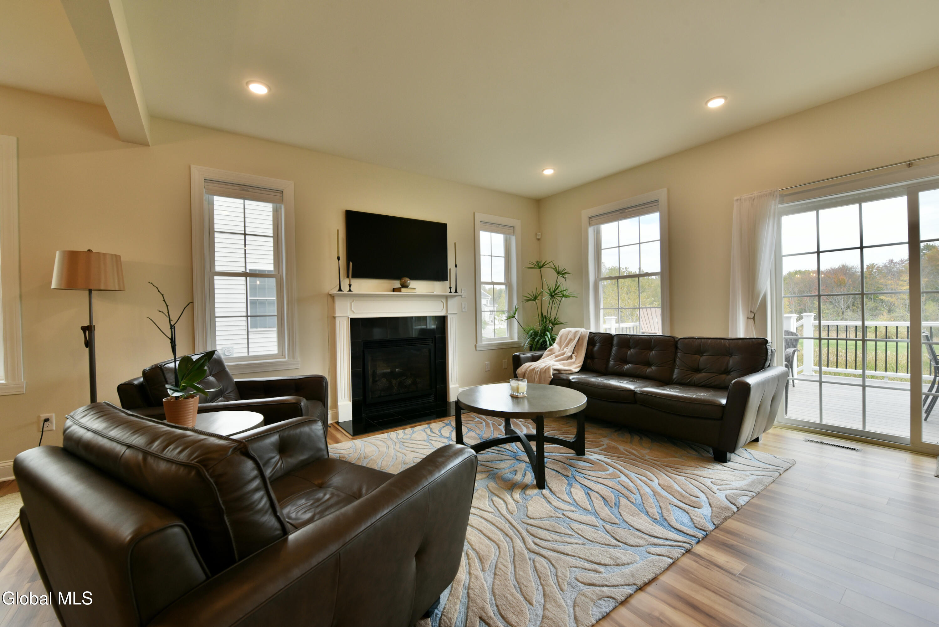 Ballston, New York 12019, United States, 3 Bedrooms Bedrooms, ,3 BathroomsBathrooms,Residential,Active,225036