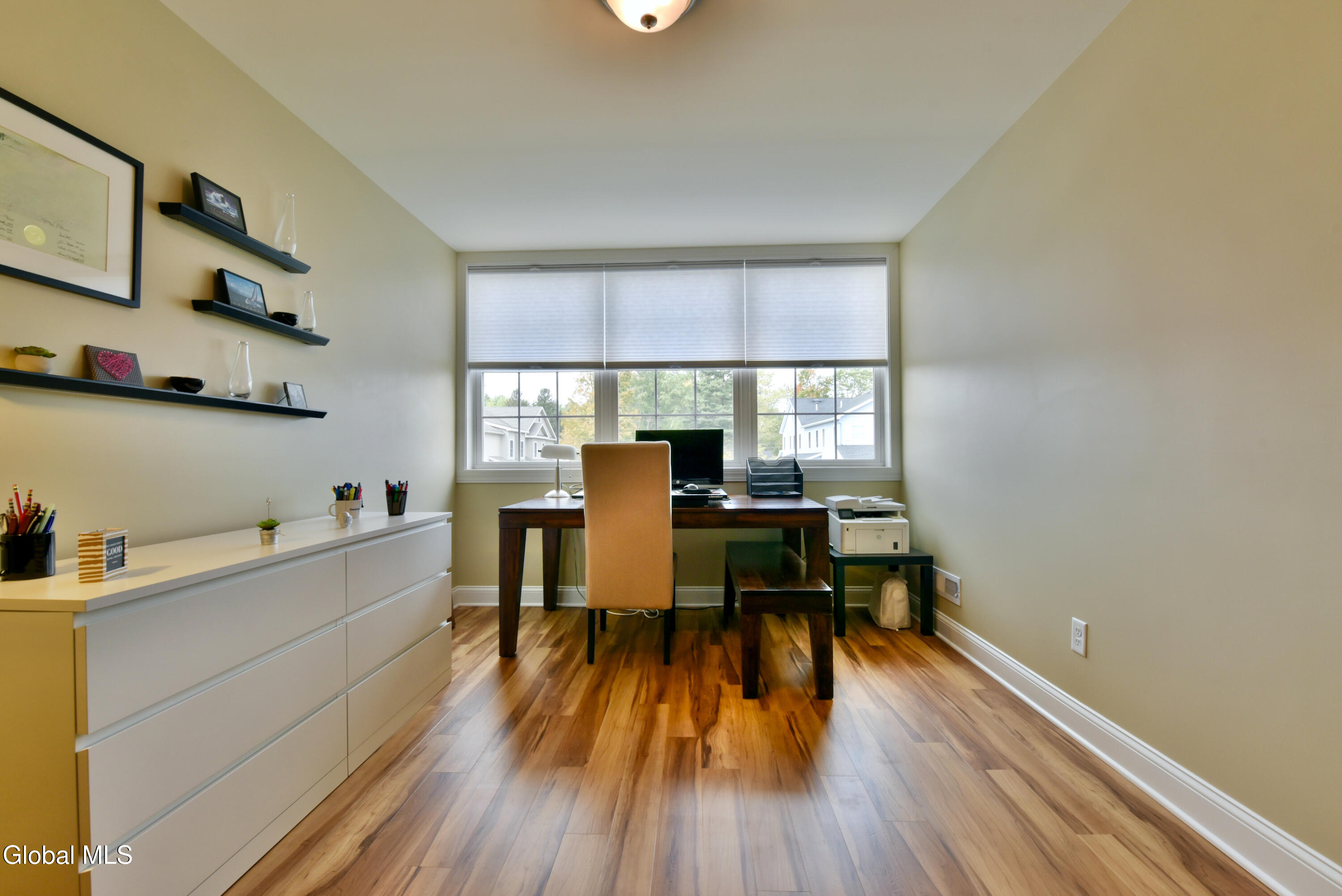 Ballston, New York 12019, United States, 3 Bedrooms Bedrooms, ,3 BathroomsBathrooms,Residential,Active,225036