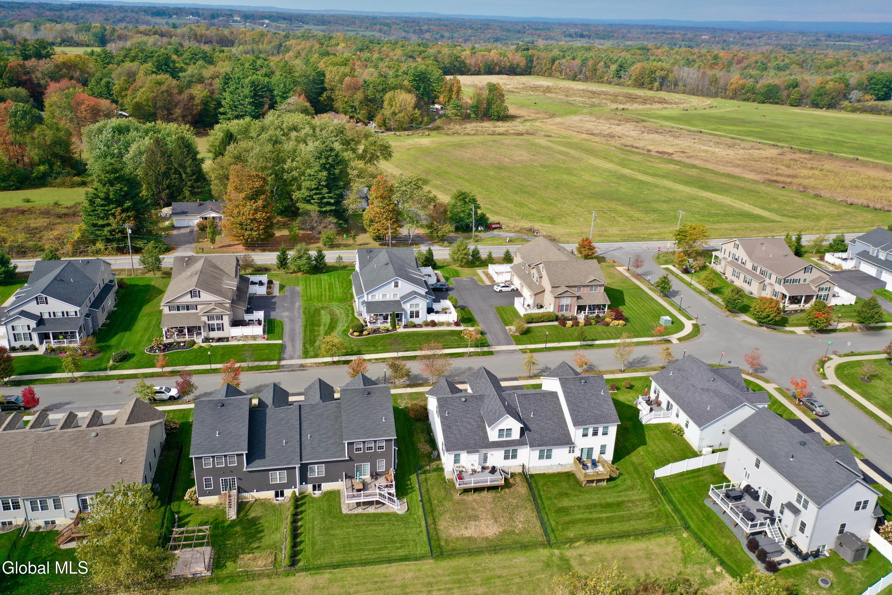 Ballston, New York 12019, United States, 3 Bedrooms Bedrooms, ,3 BathroomsBathrooms,Residential,Active,225036