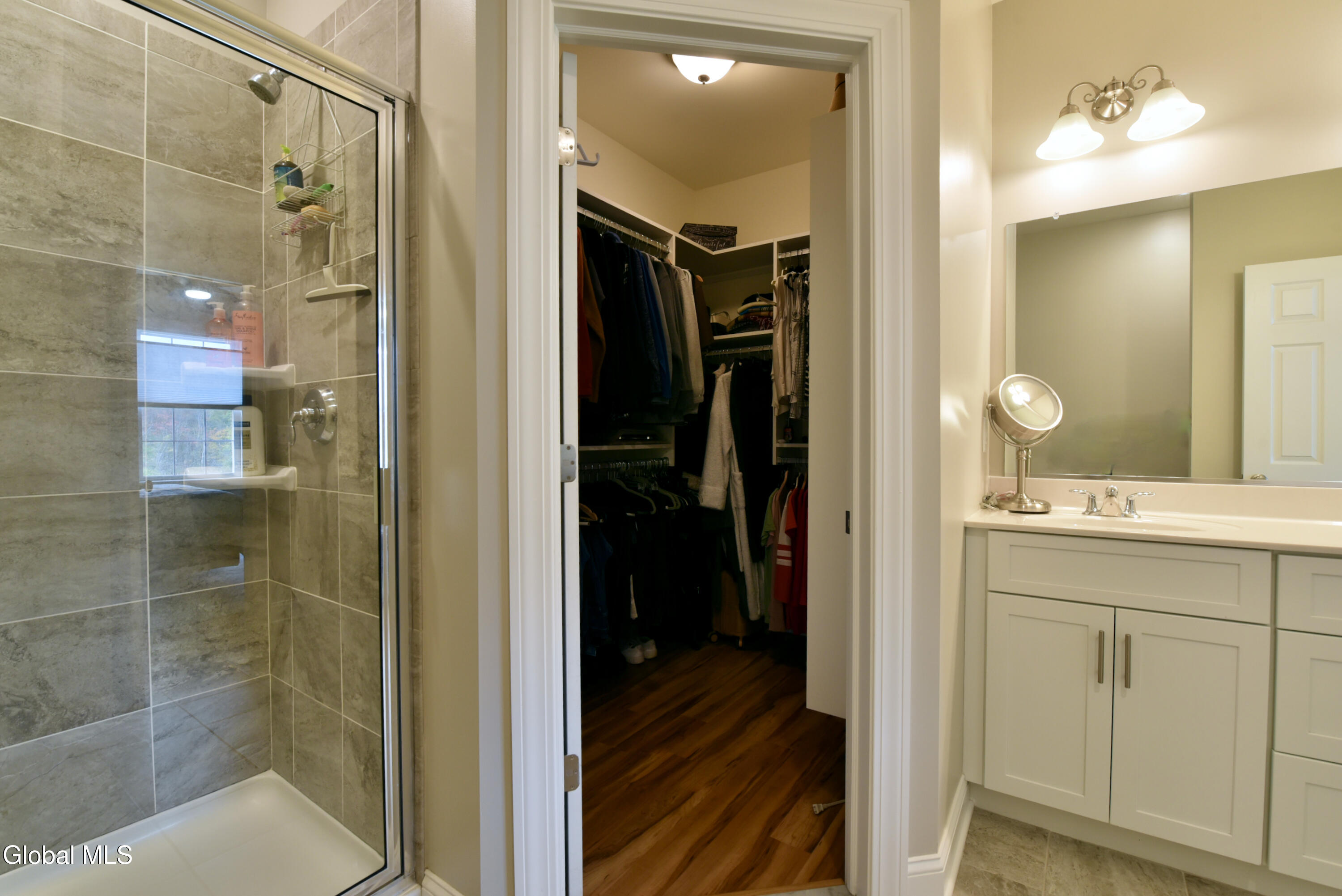 Ballston, New York 12019, United States, 3 Bedrooms Bedrooms, ,3 BathroomsBathrooms,Residential,Active,225036