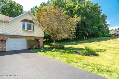 Photo for 4038 Chaucer Place