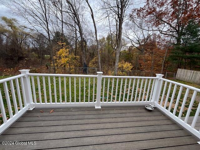 6 Mockingbird Court, Waterford, New York image 6