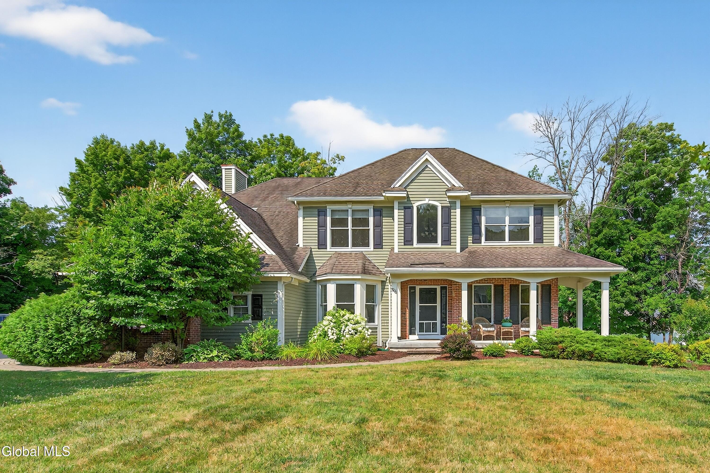 Queensbury, New York 12804, United States, 4 Bedrooms Bedrooms, ,3 BathroomsBathrooms,Residential,Active,165704