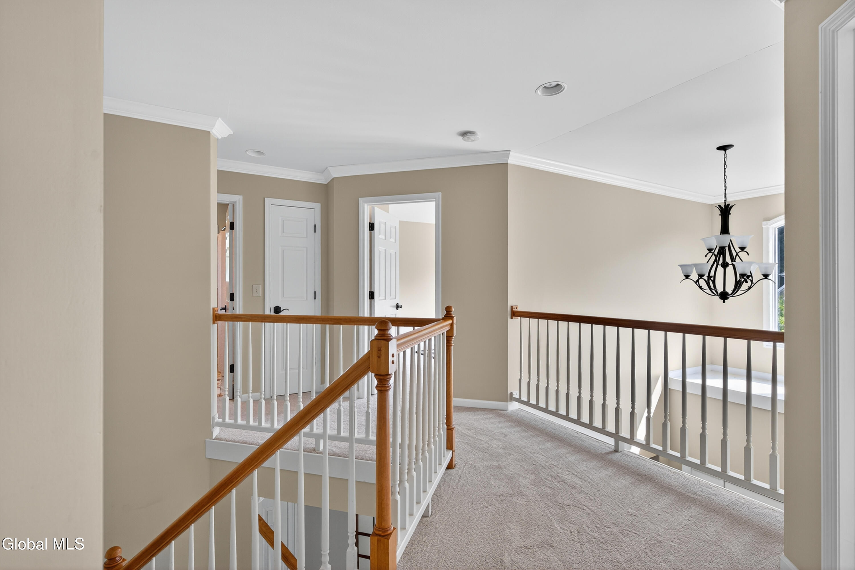 Queensbury, New York 12804, United States, 4 Bedrooms Bedrooms, ,3 BathroomsBathrooms,Residential,Active,165704