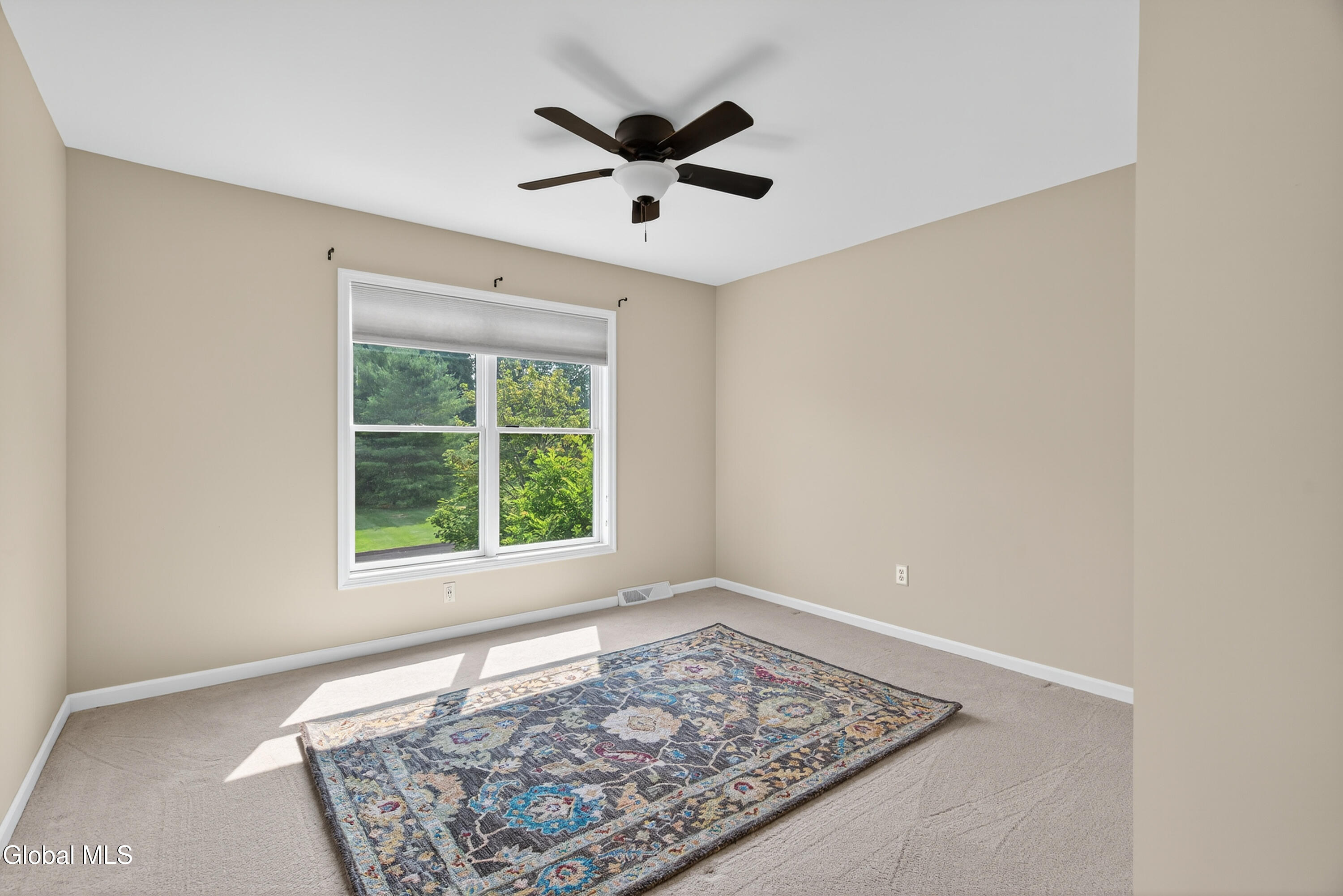 Queensbury, New York 12804, United States, 4 Bedrooms Bedrooms, ,3 BathroomsBathrooms,Residential,Active,165704