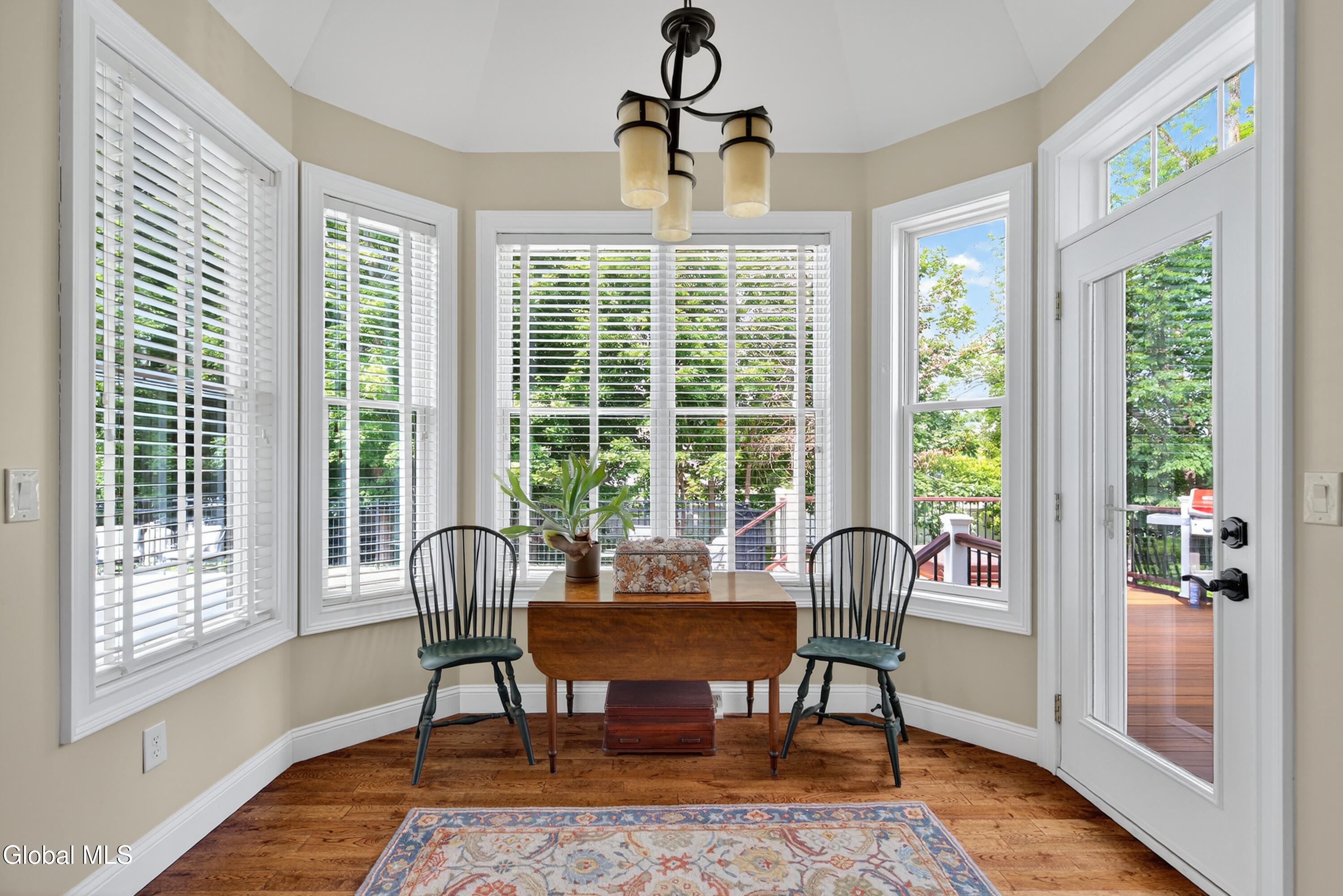 Queensbury, New York 12804, United States, 4 Bedrooms Bedrooms, ,3 BathroomsBathrooms,Residential,Active,165704