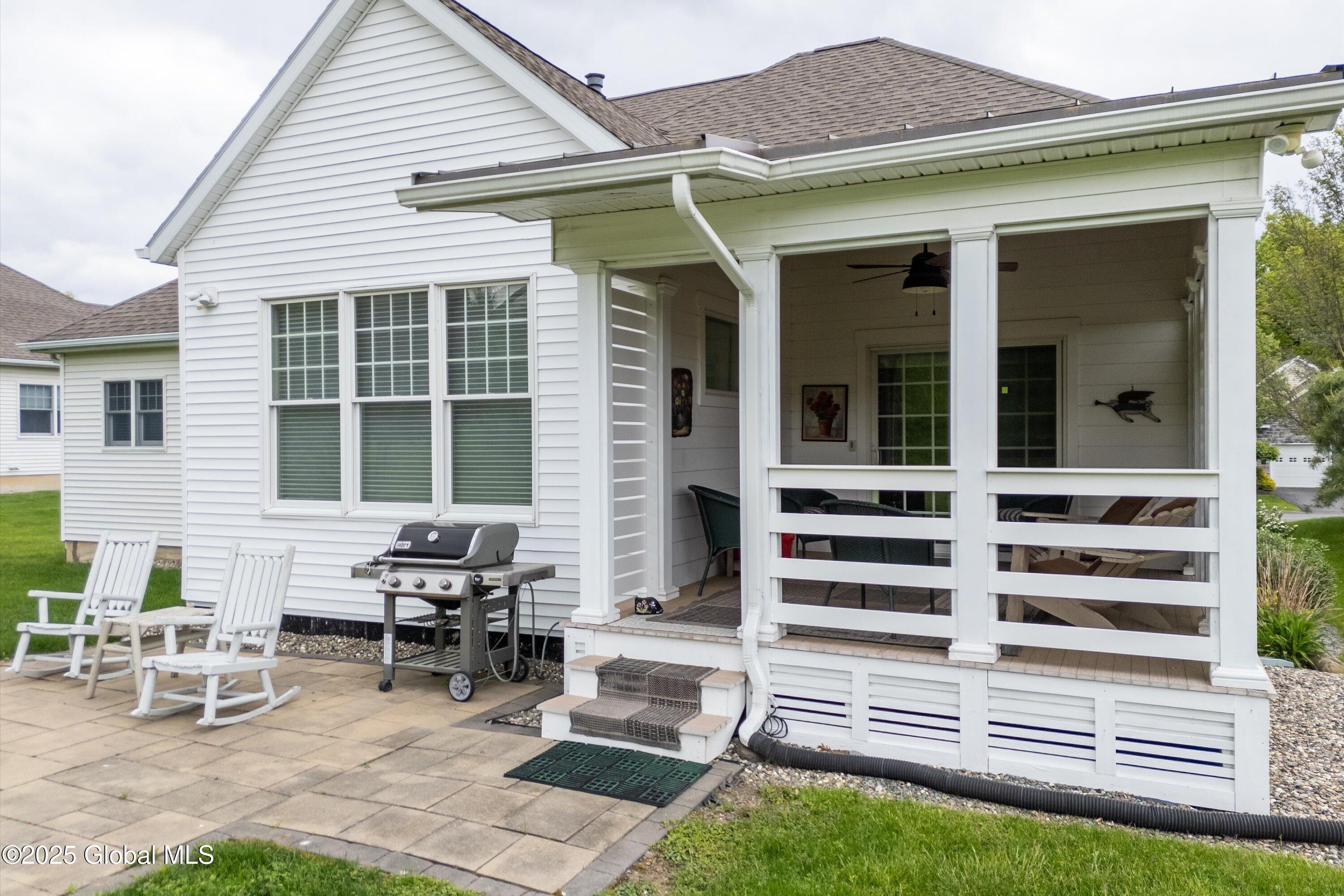 5 Conway Circle, Colonie, New York image 27