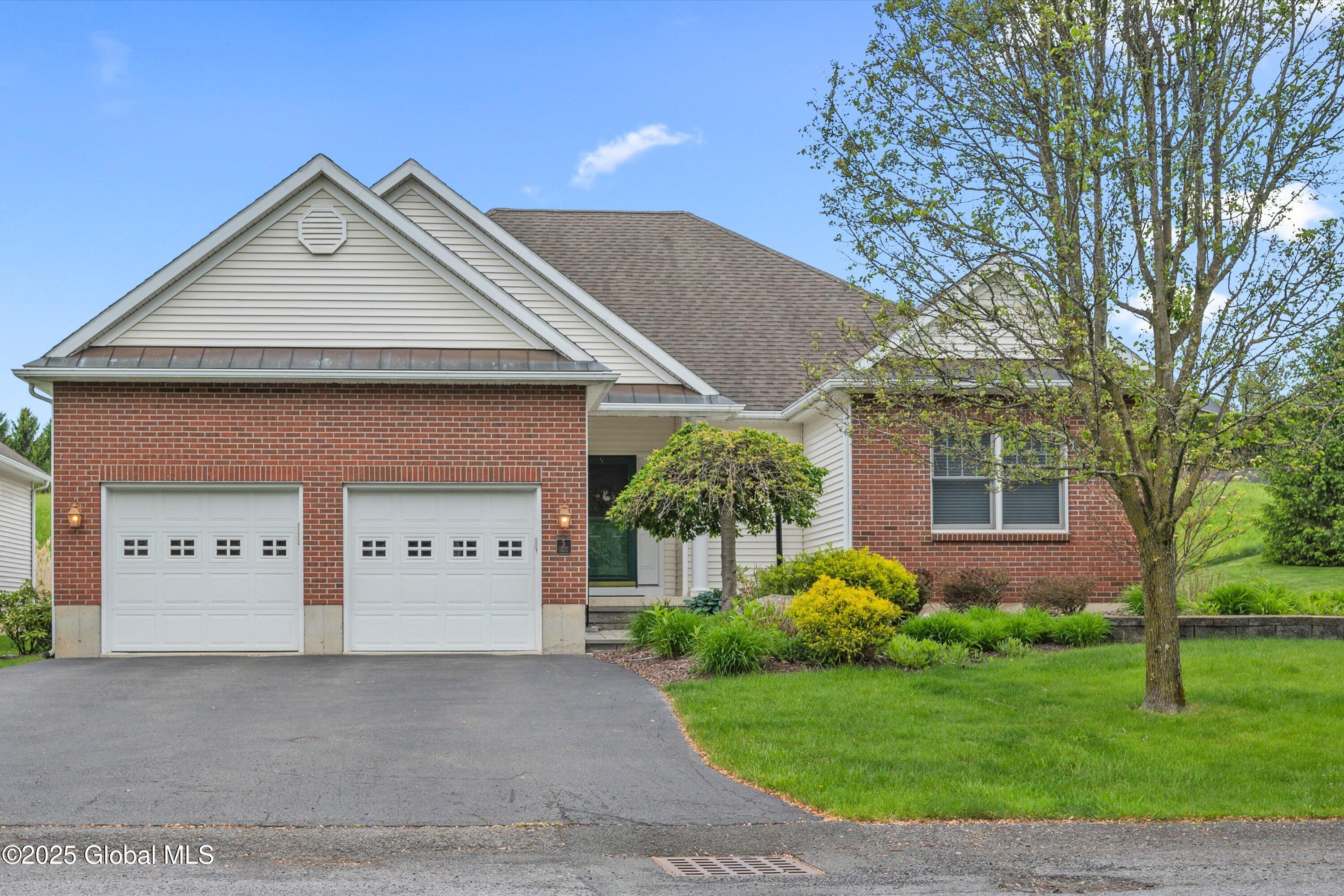5 Conway Circle, Colonie, New York image 29