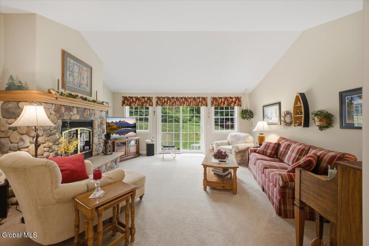 10 Mountain Drive Extension
