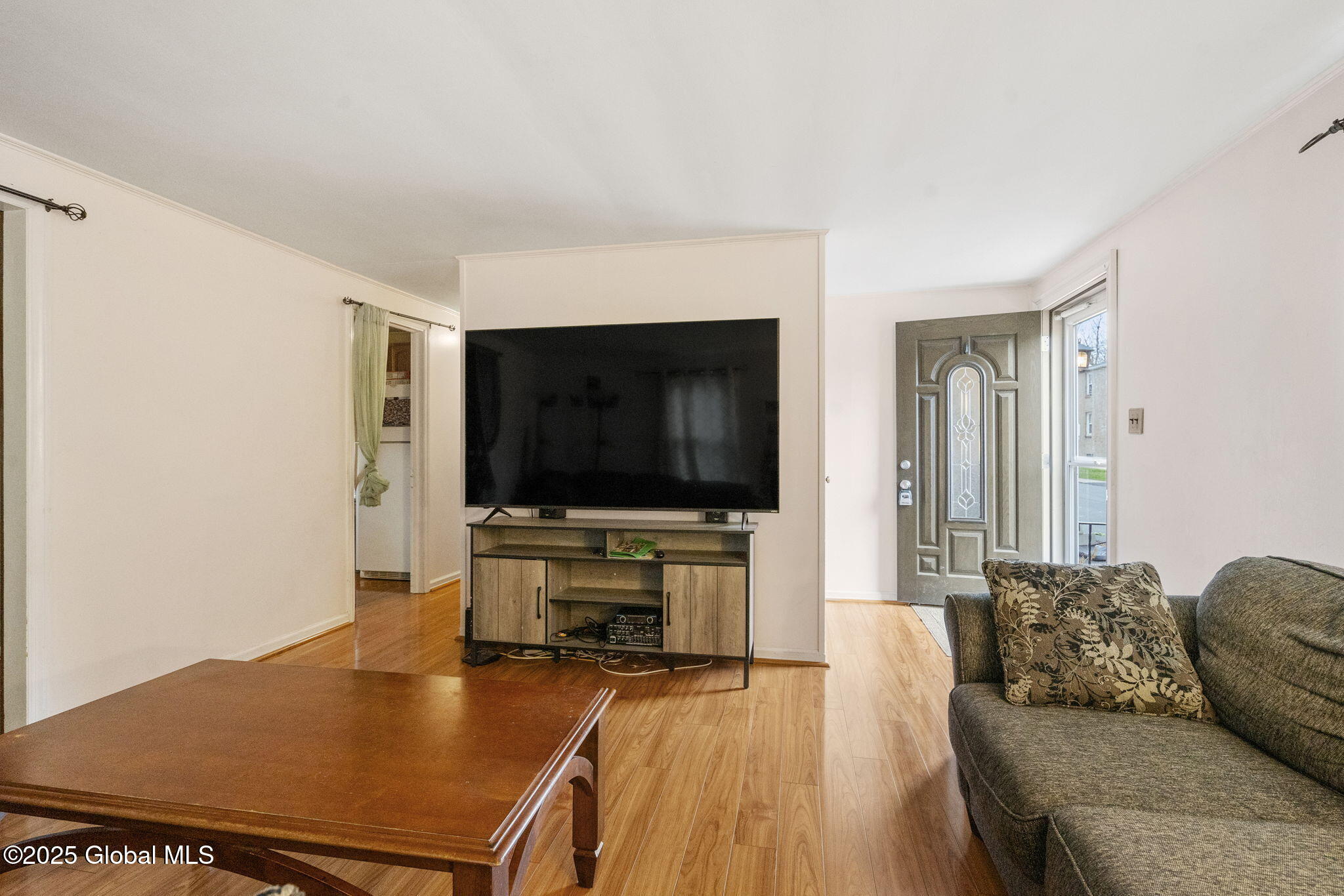 23 Lakeview Avenue, Rensselaer, New York image 5