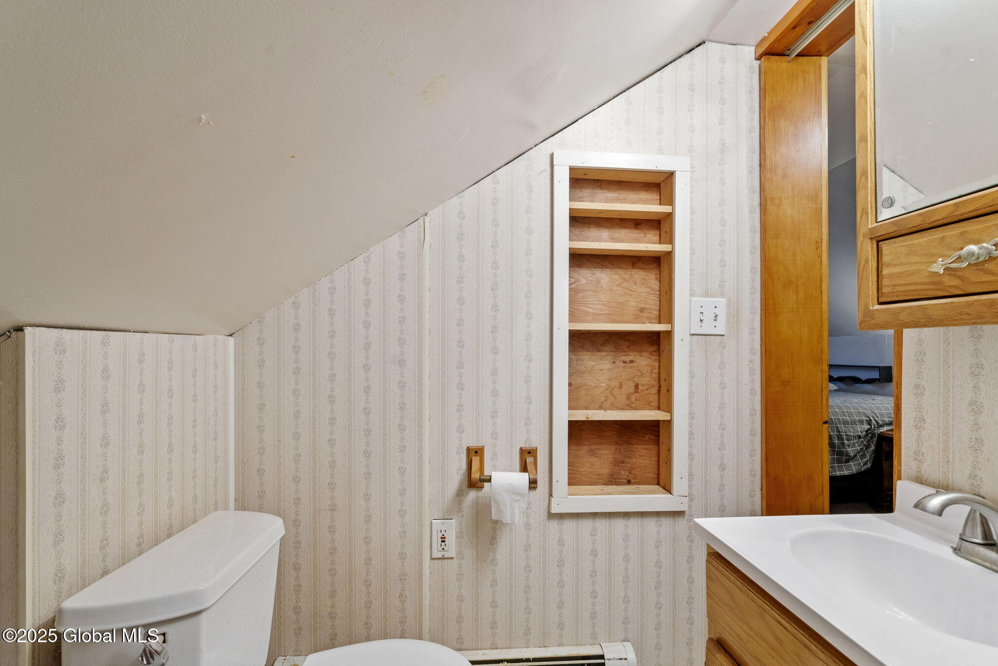 23 Lakeview Avenue, Rensselaer, New York image 21