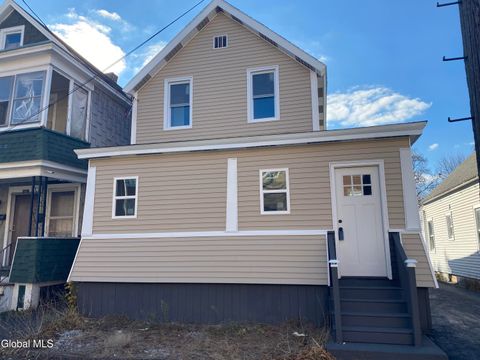Photo of 1084 Webster Street, Schenectady, NY 12303 (MLS # 202529902)