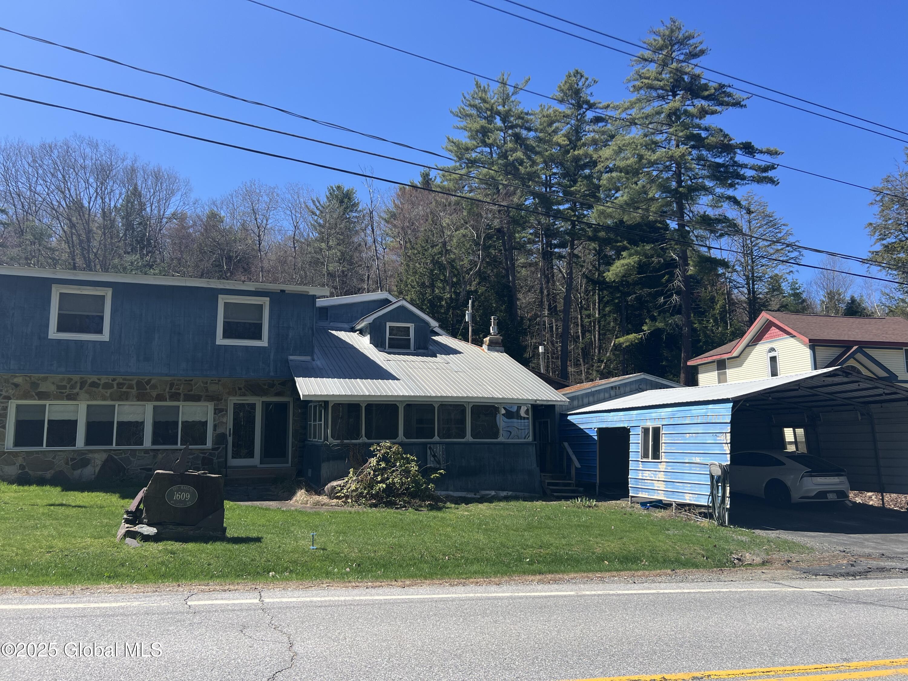 1609 N Shore Road, Day, New York image 13