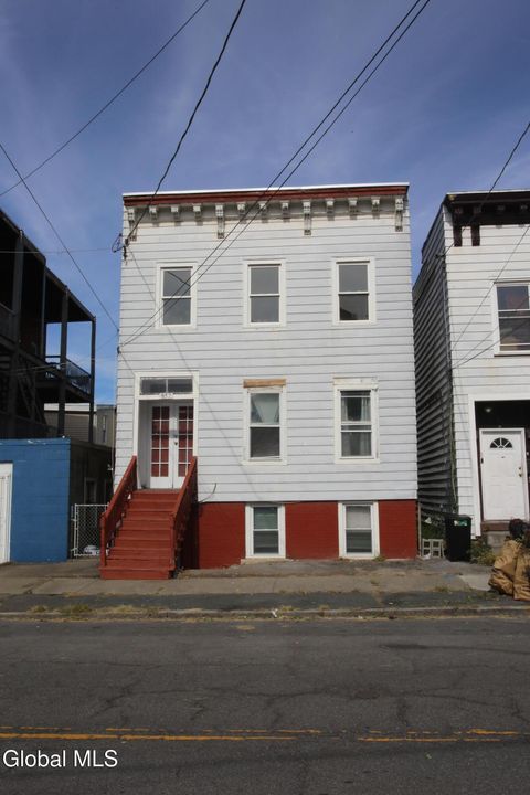 Photo of 857 Livingston Avenue, Albany, NY 12206 (MLS # 202527512)