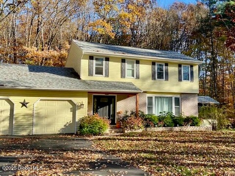 Photo of 34 Ruggles Road, Saratoga Springs, NY 12866 (MLS # 202628597)