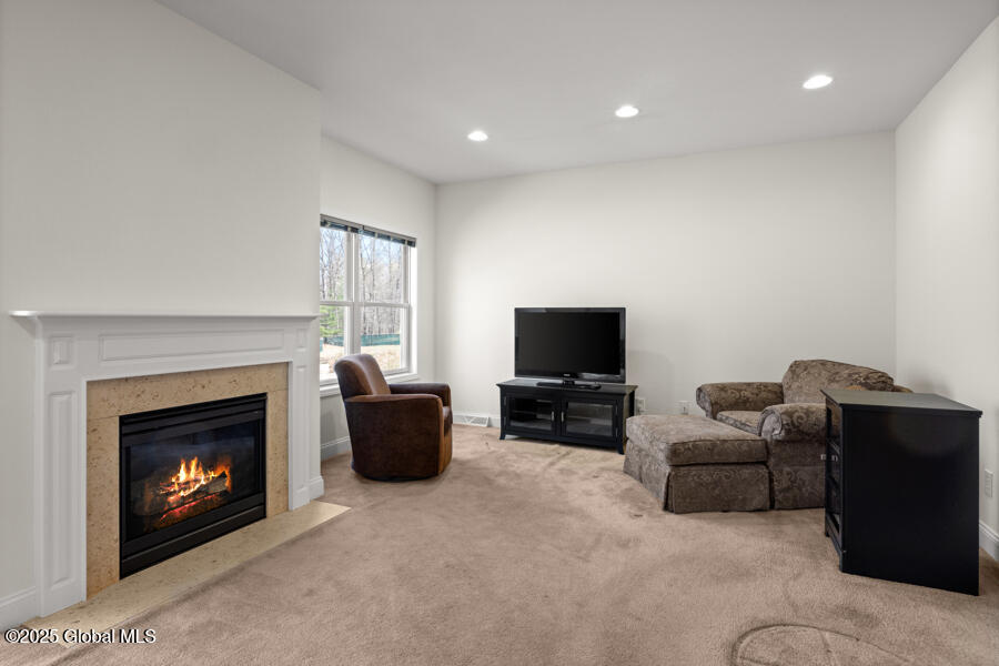 153 Fieldstone Drive, Niskayuna, New York image 17