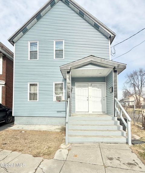 Multifamily For Sale - 821 Strong Street<br/> Schenectady, NY 12307