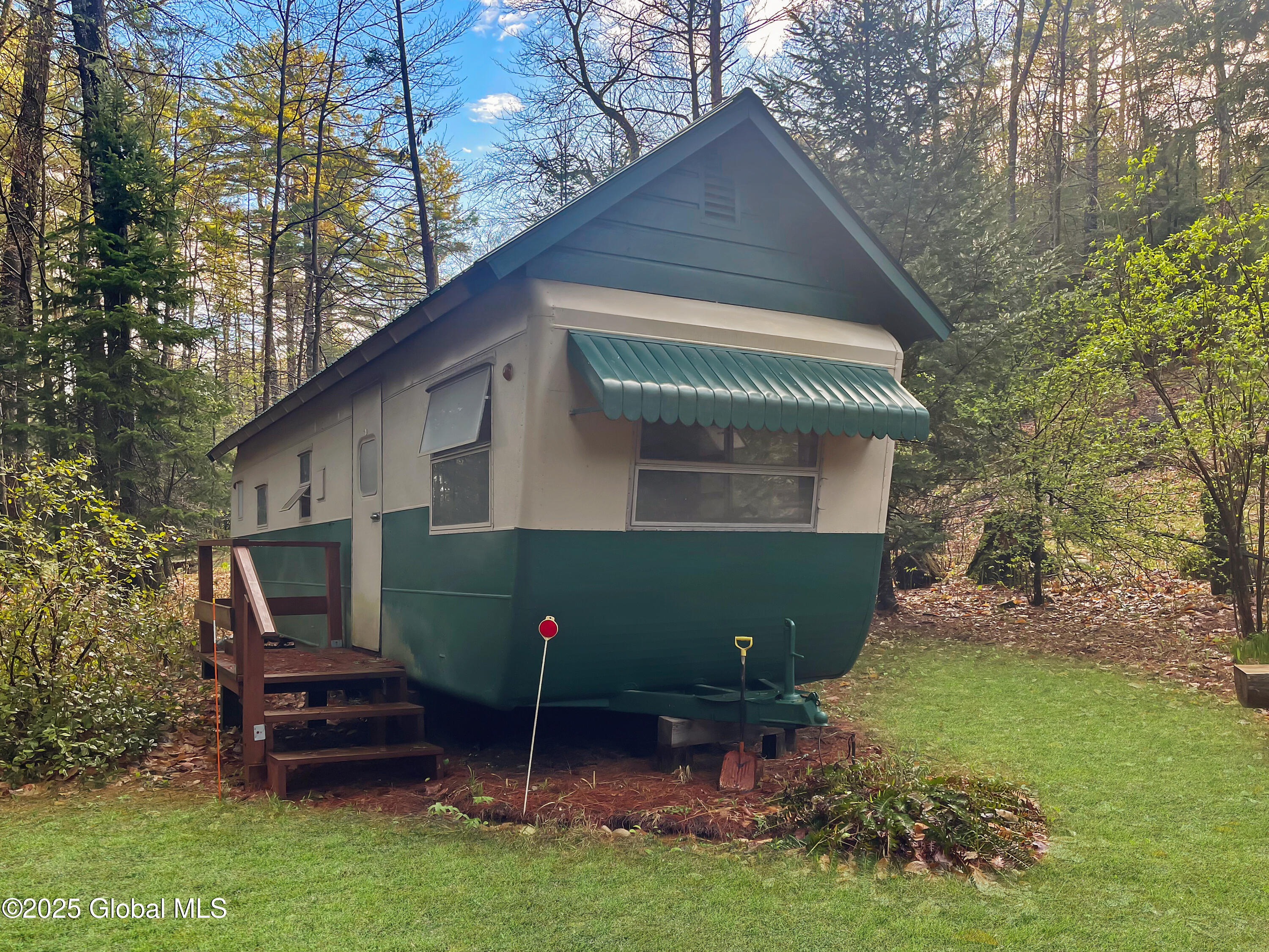170 E Shore Drive, Adirondack, New York image 23