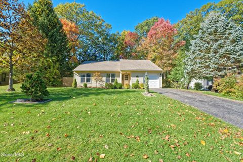 Photo of 638 Top Ridge Drive, Albany, NY 12203 (MLS # 202528833)