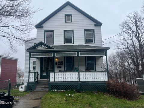 Photo of 1643 1st Street #2, Rensselaer, NY 12144 (MLS # 202614372)