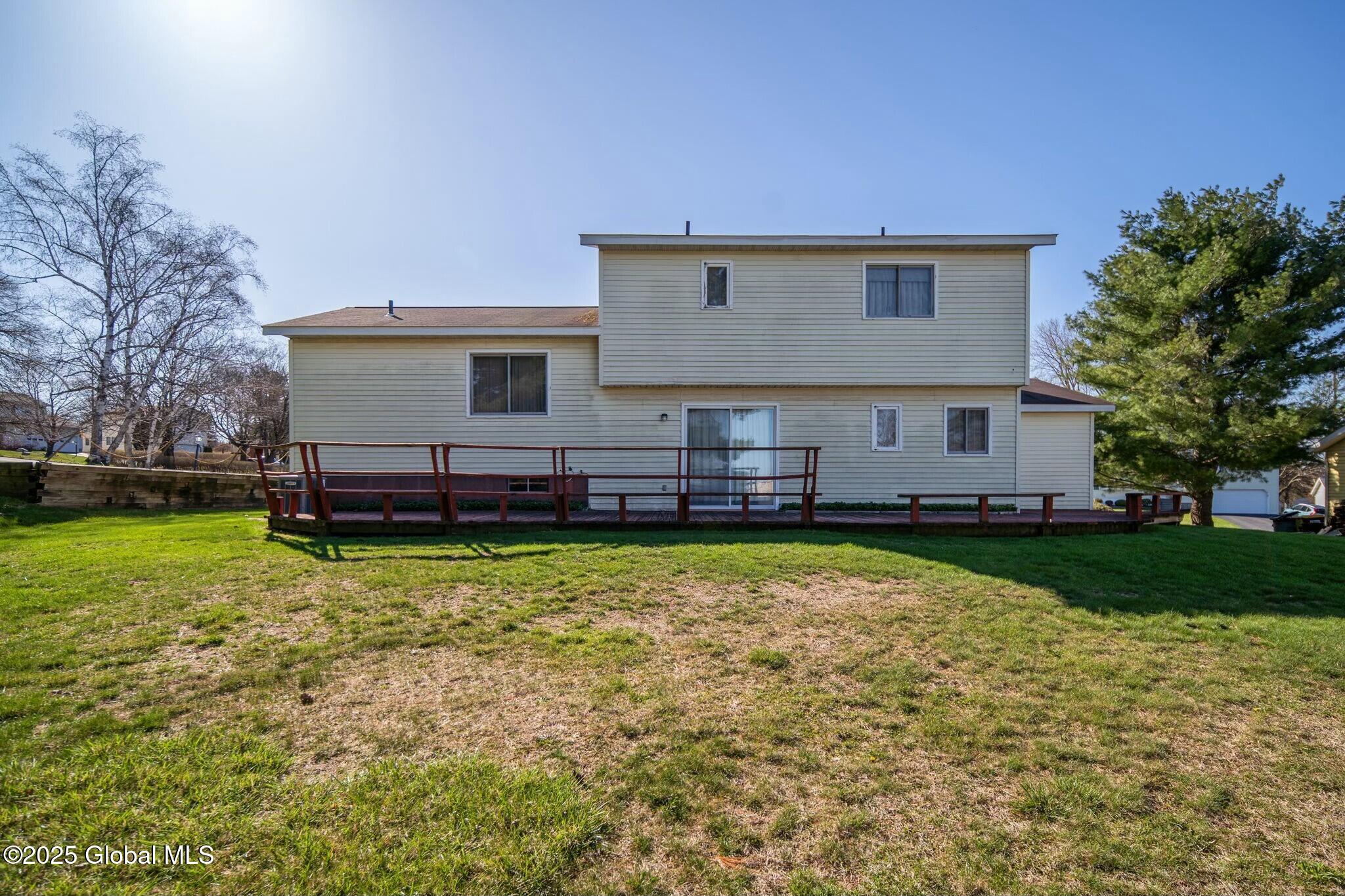 4 Windlass Drive, Latham, New York image 24