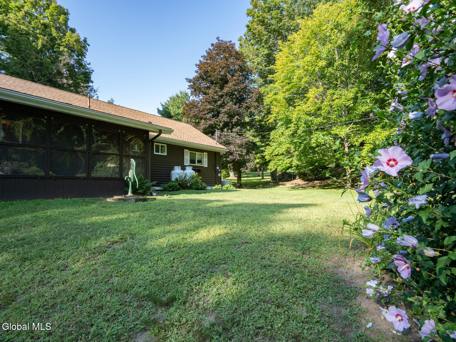 Ancram, New York 12502, United States, 4 Bedrooms Bedrooms, ,3 BathroomsBathrooms,Residential,Active,193804