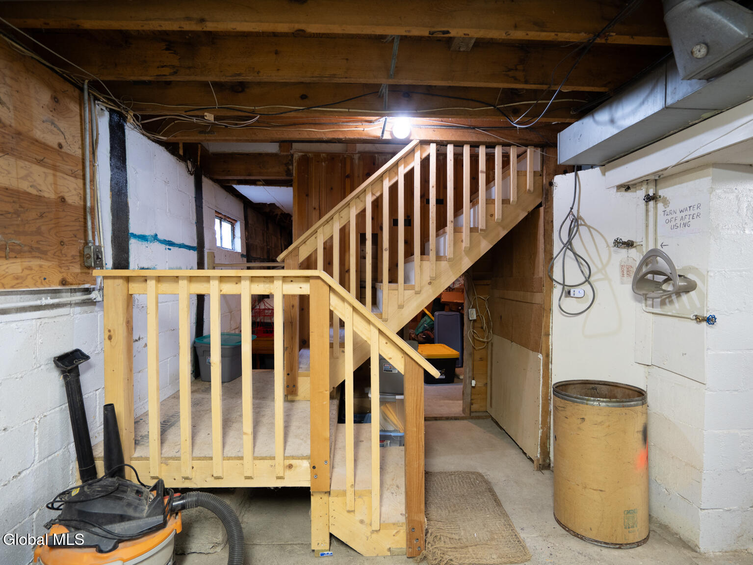 Ancram, New York 12502, United States, 4 Bedrooms Bedrooms, ,3 BathroomsBathrooms,Residential,Active,193804