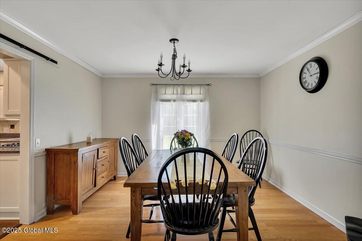 56 Via Da Vinci, Clifton Park, New York image 11