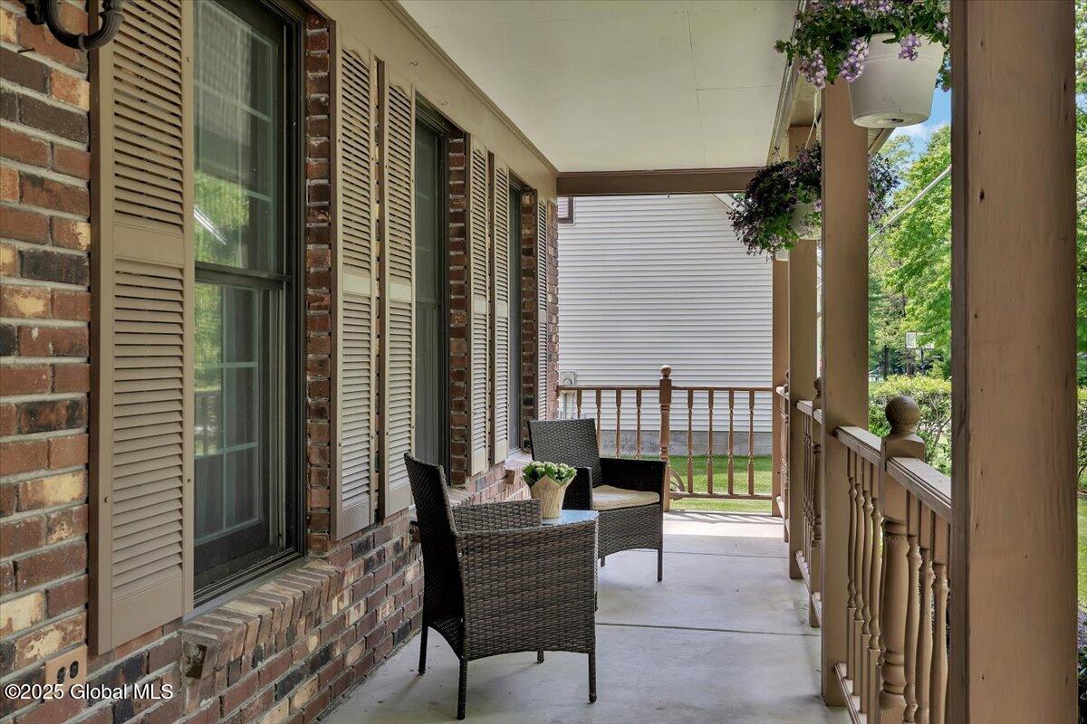 56 Via Da Vinci, Clifton Park, New York image 5