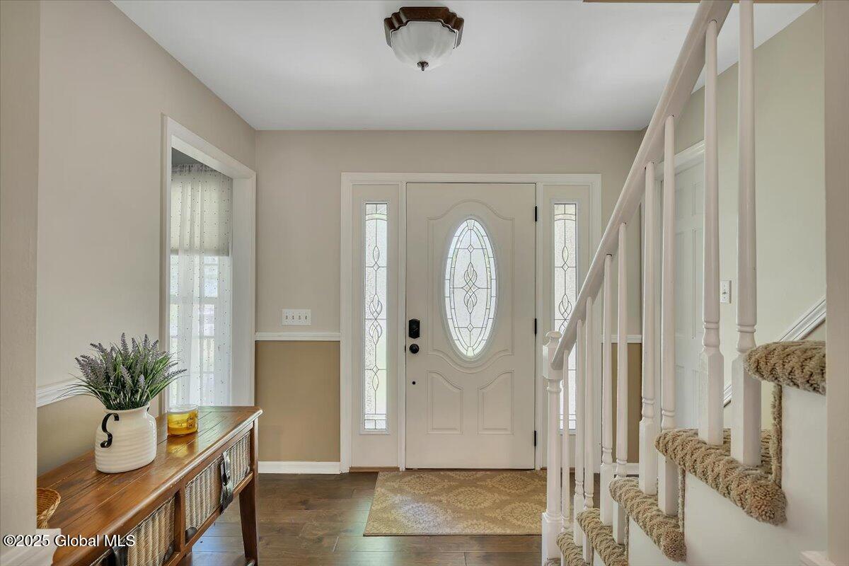 56 Via Da Vinci, Clifton Park, New York image 7