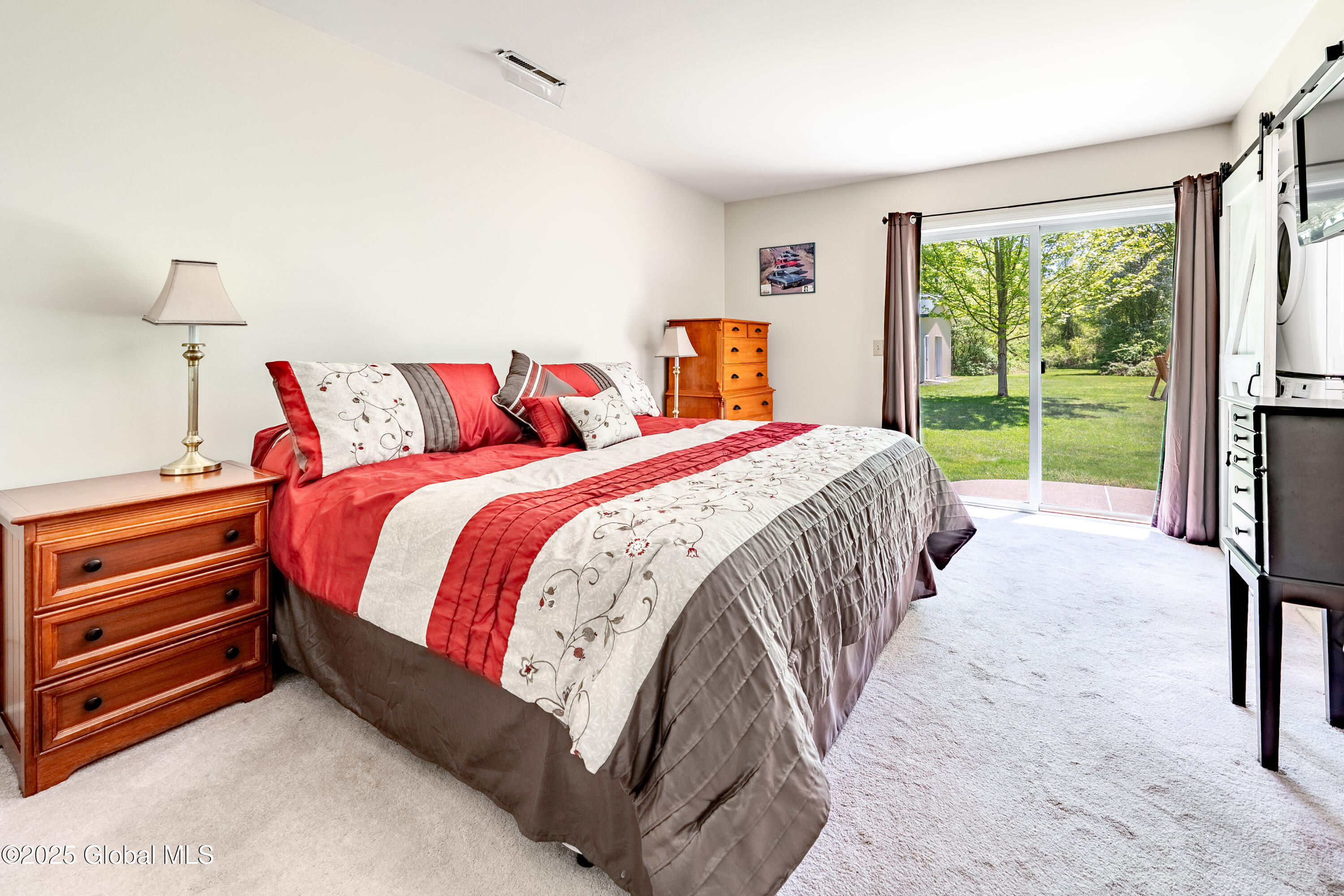 31 Skaarland Drive, Burnt Hills, New York image 10
