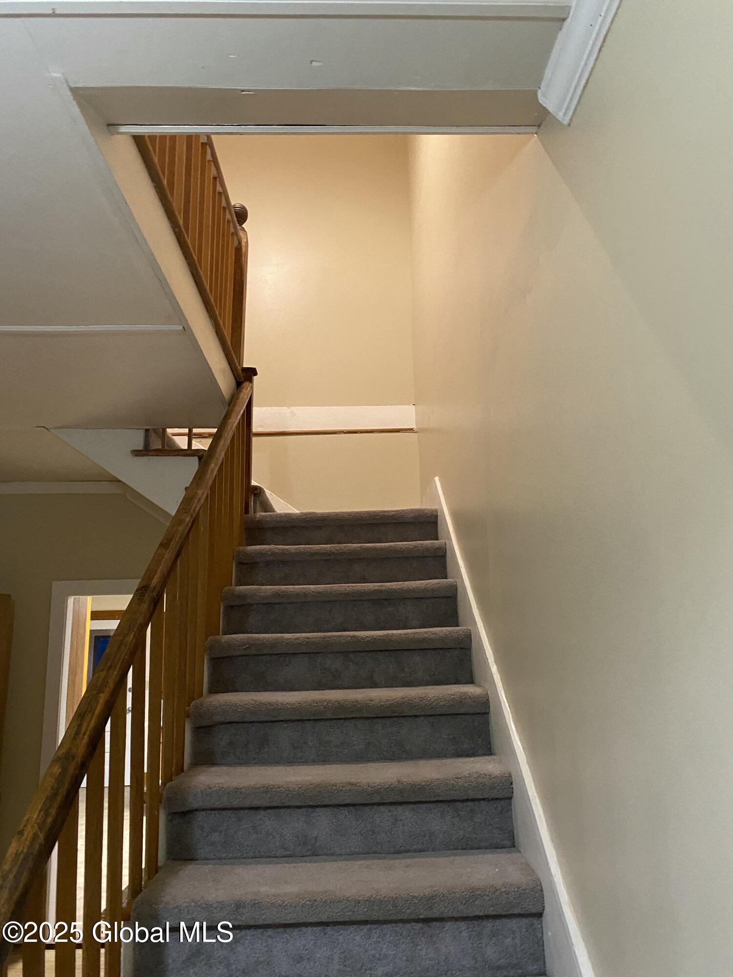 Greenwich, New York 12834, United States, 6 Bedrooms Bedrooms, ,3 BathroomsBathrooms,Residential,Pending,116795