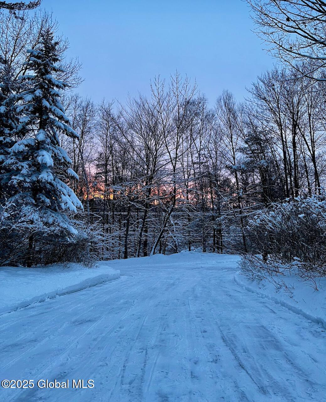 12 Bluebird Drive, Lake Luzerne, New York image 34