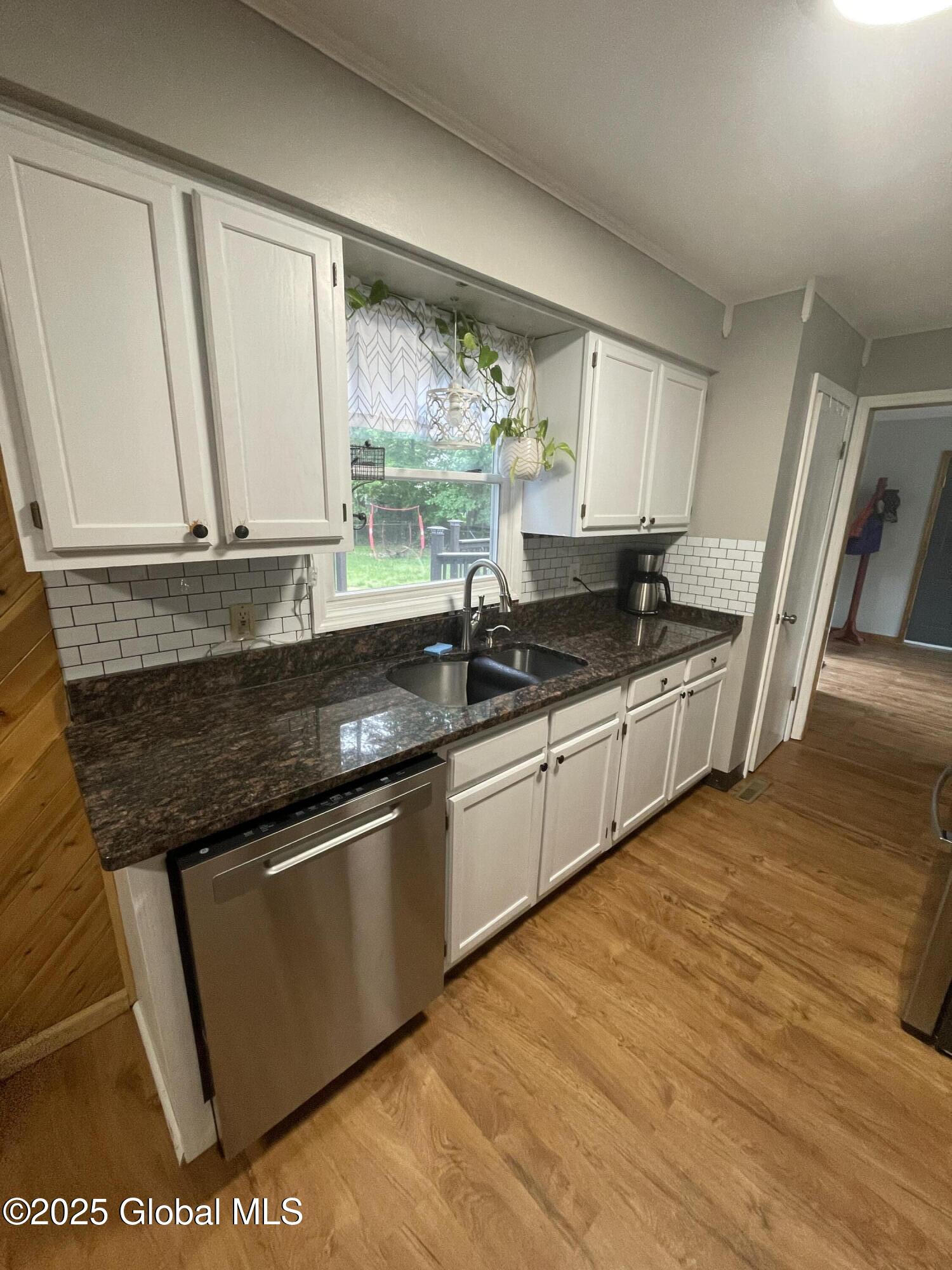 8 Iris Avenue, South Glens Falls, New York image 8