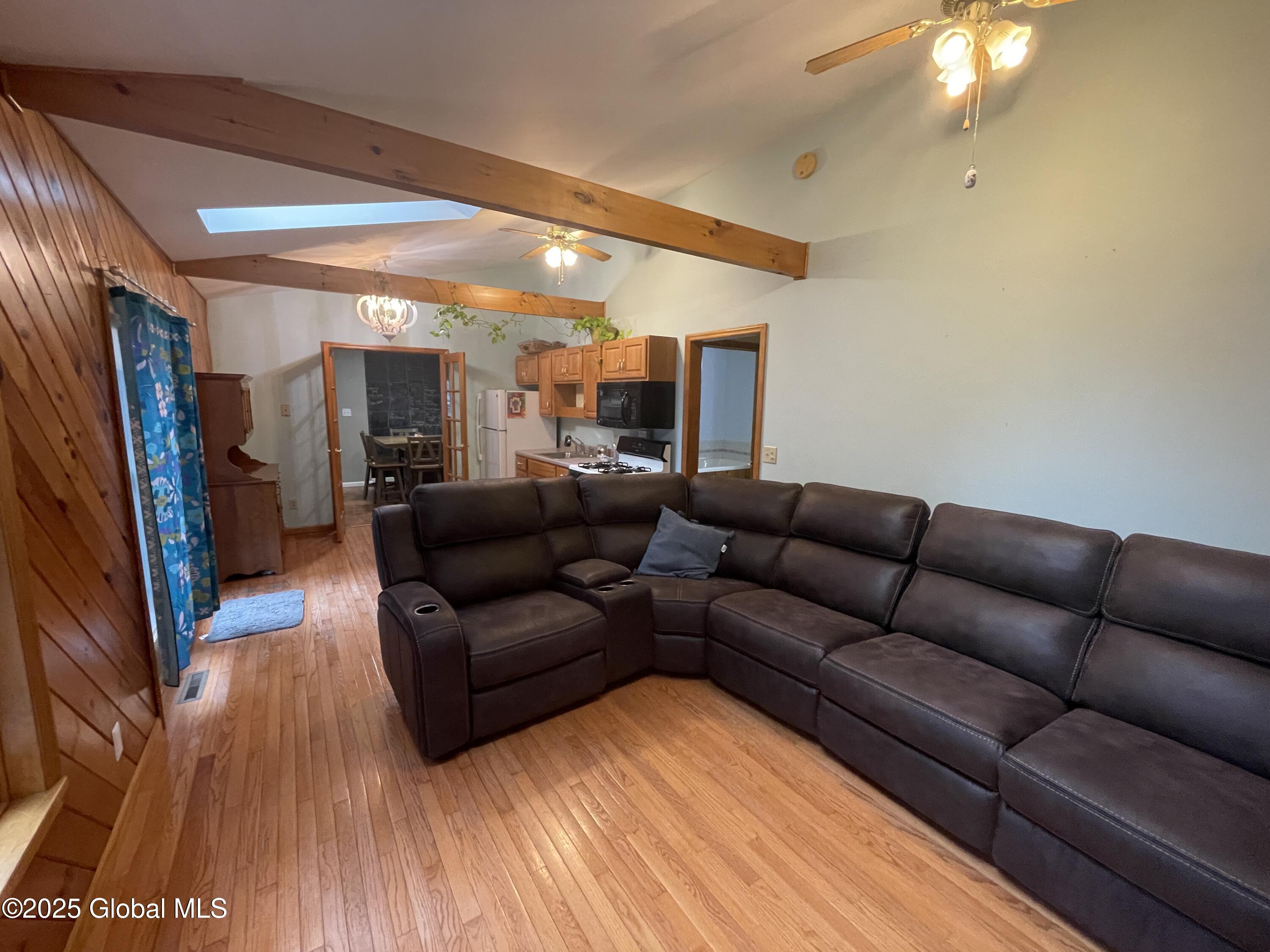 8 Iris Avenue, South Glens Falls, New York image 16