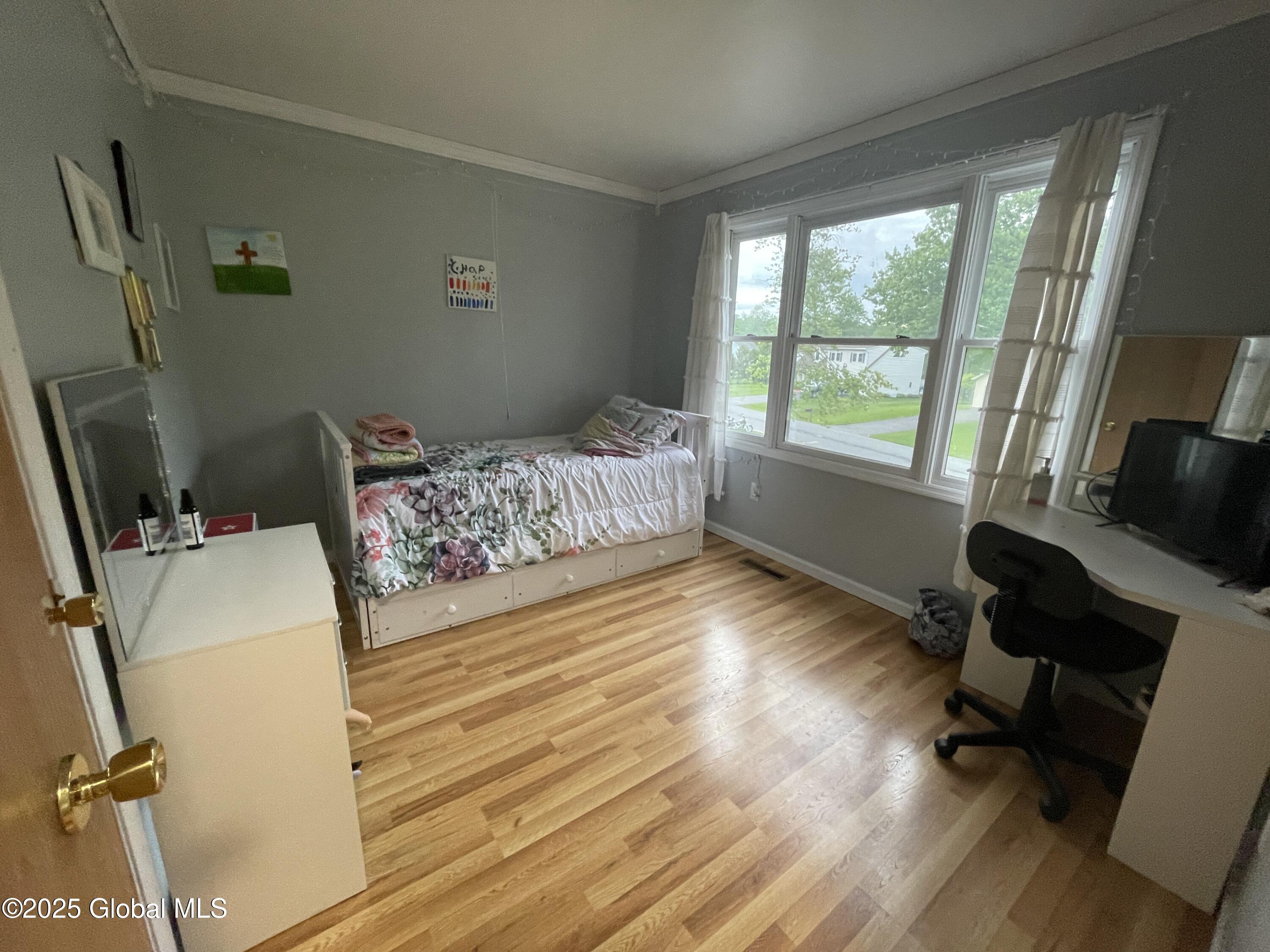 8 Iris Avenue, South Glens Falls, New York image 29