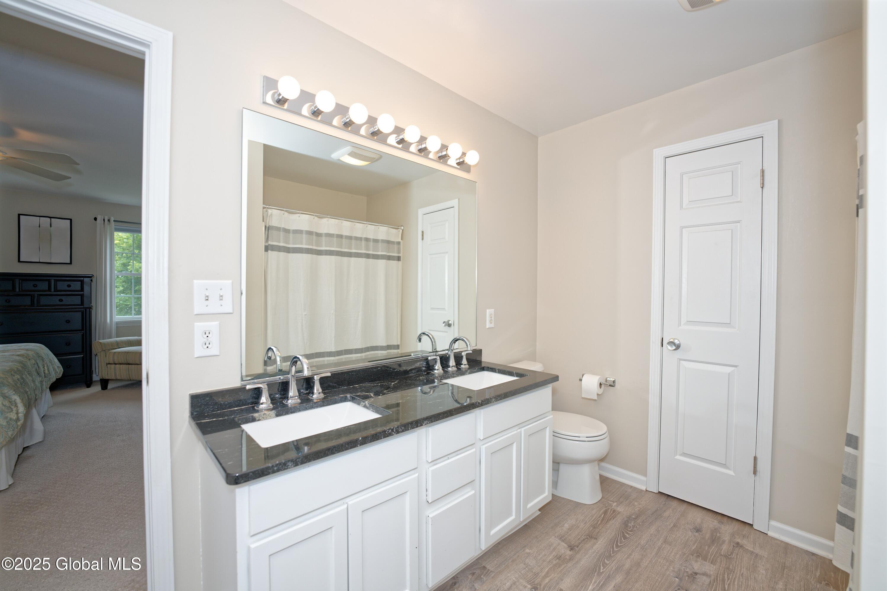 42 Michelle Drive, Clifton Park, New York image 28