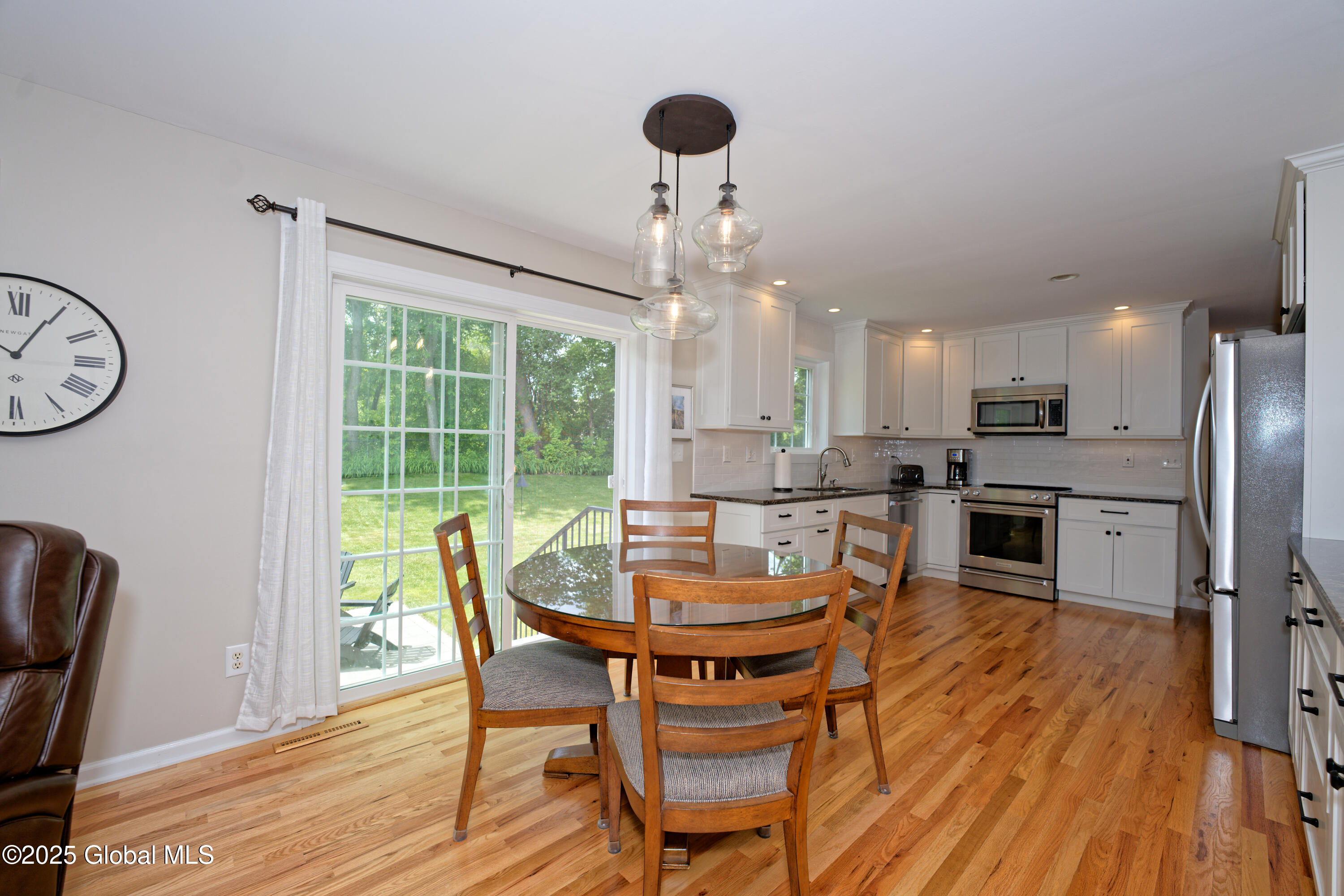 42 Michelle Drive, Clifton Park, New York image 6