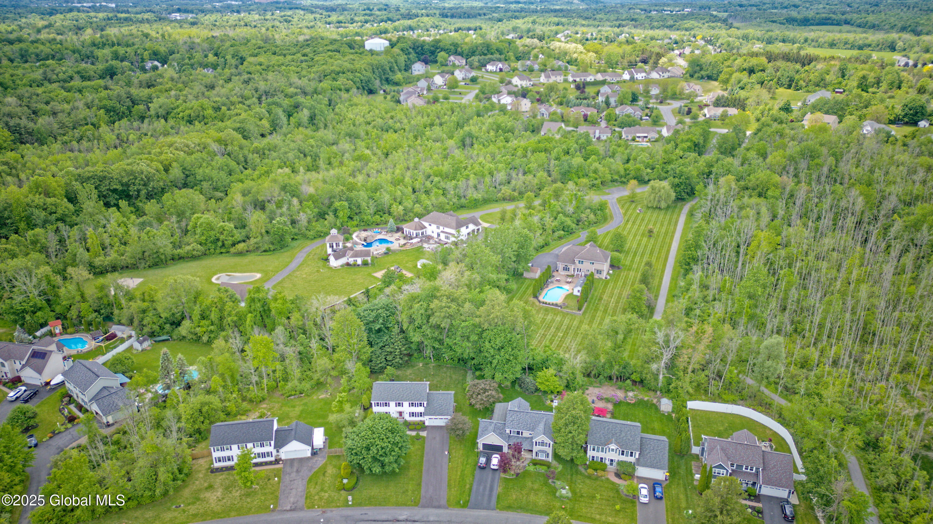 42 Michelle Drive, Clifton Park, New York image 43