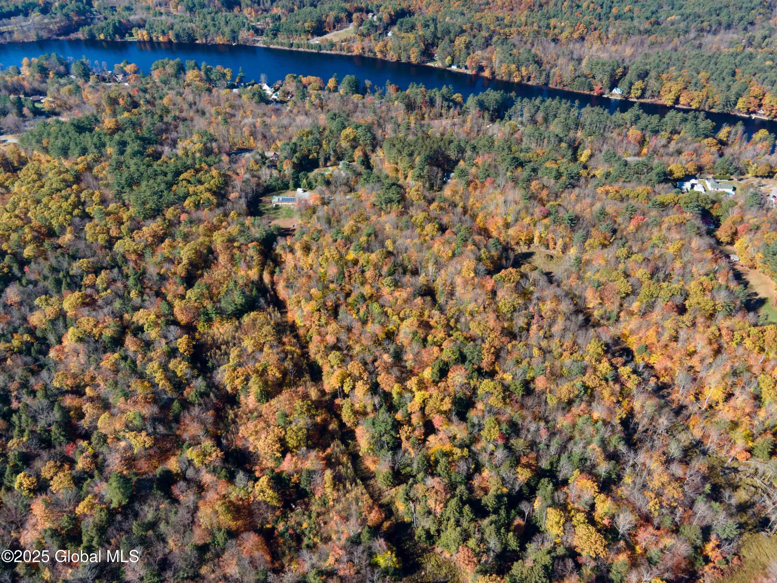 L18 East River Drive, Lake Luzerne, New York image 6