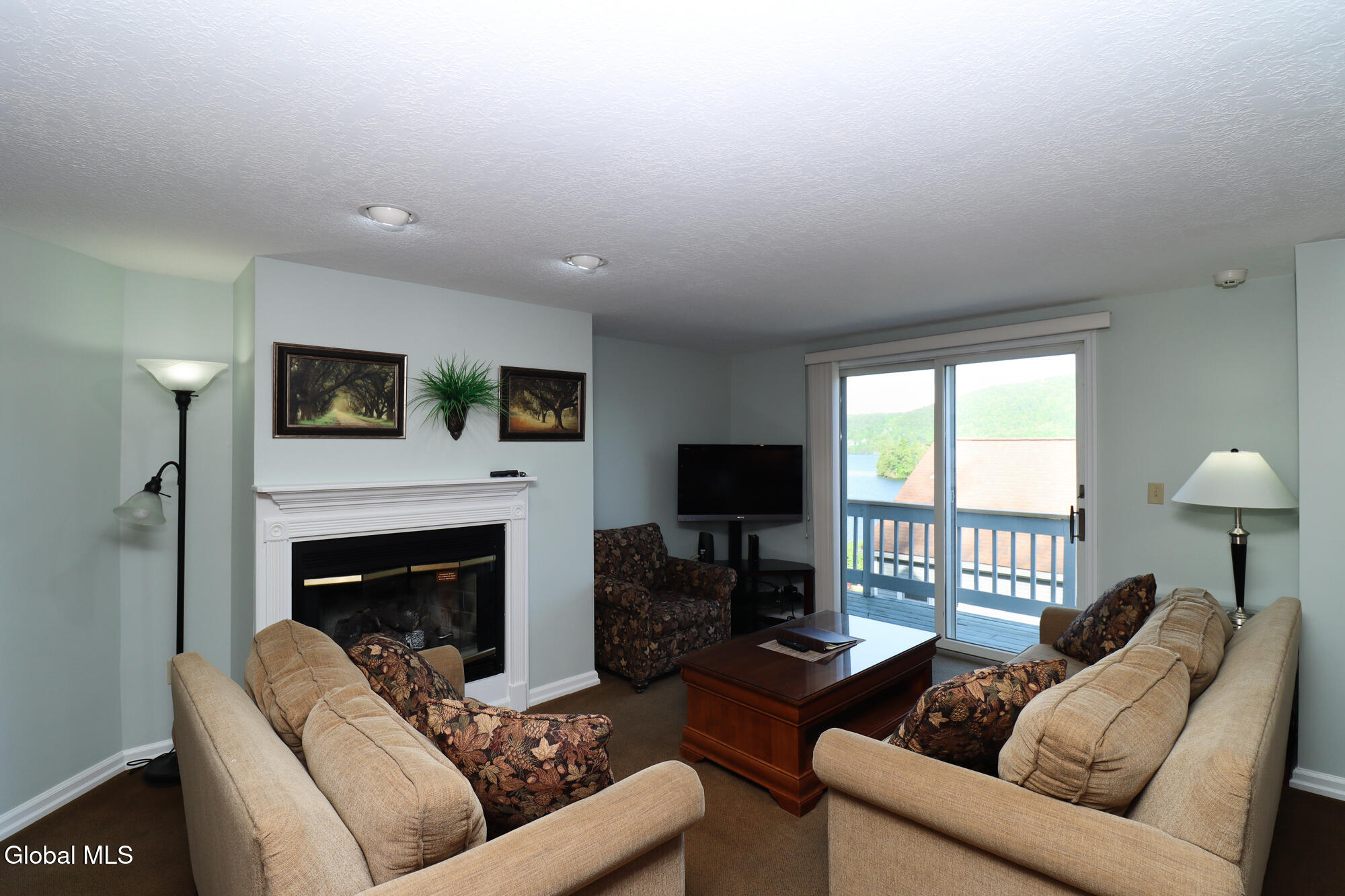 3014 Lake Shore Drive 17A