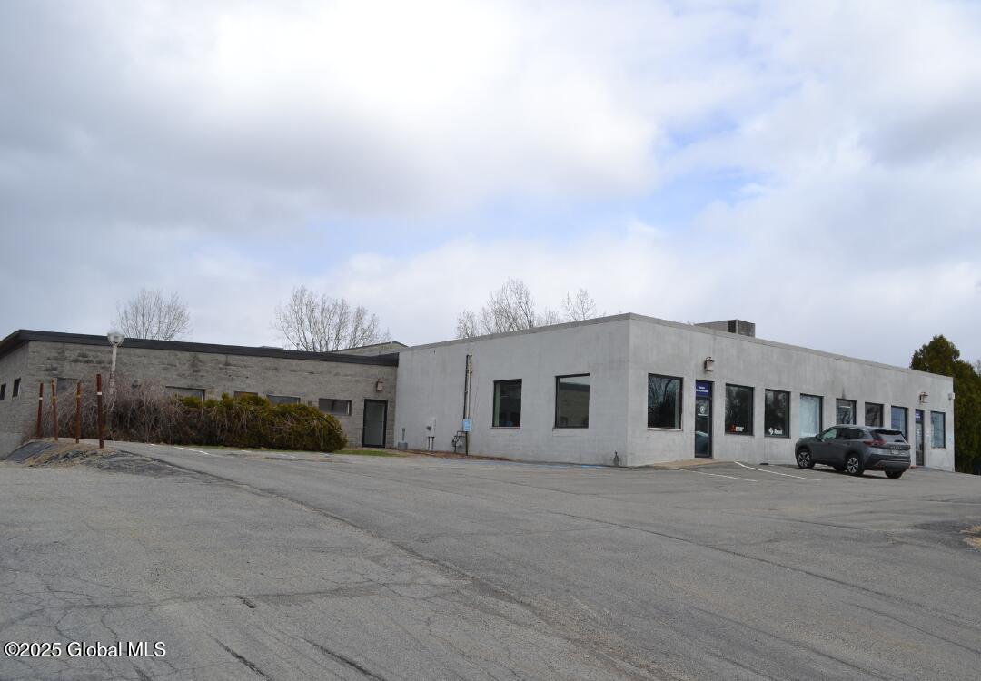 Queensbury, New York 12804, United States, ,Residential,Active,104596