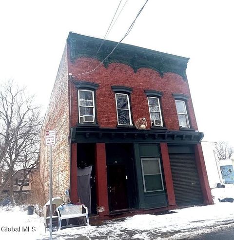 Photo of 31 3rd Avenue, Albany, NY 12202 (MLS # 202610777)
