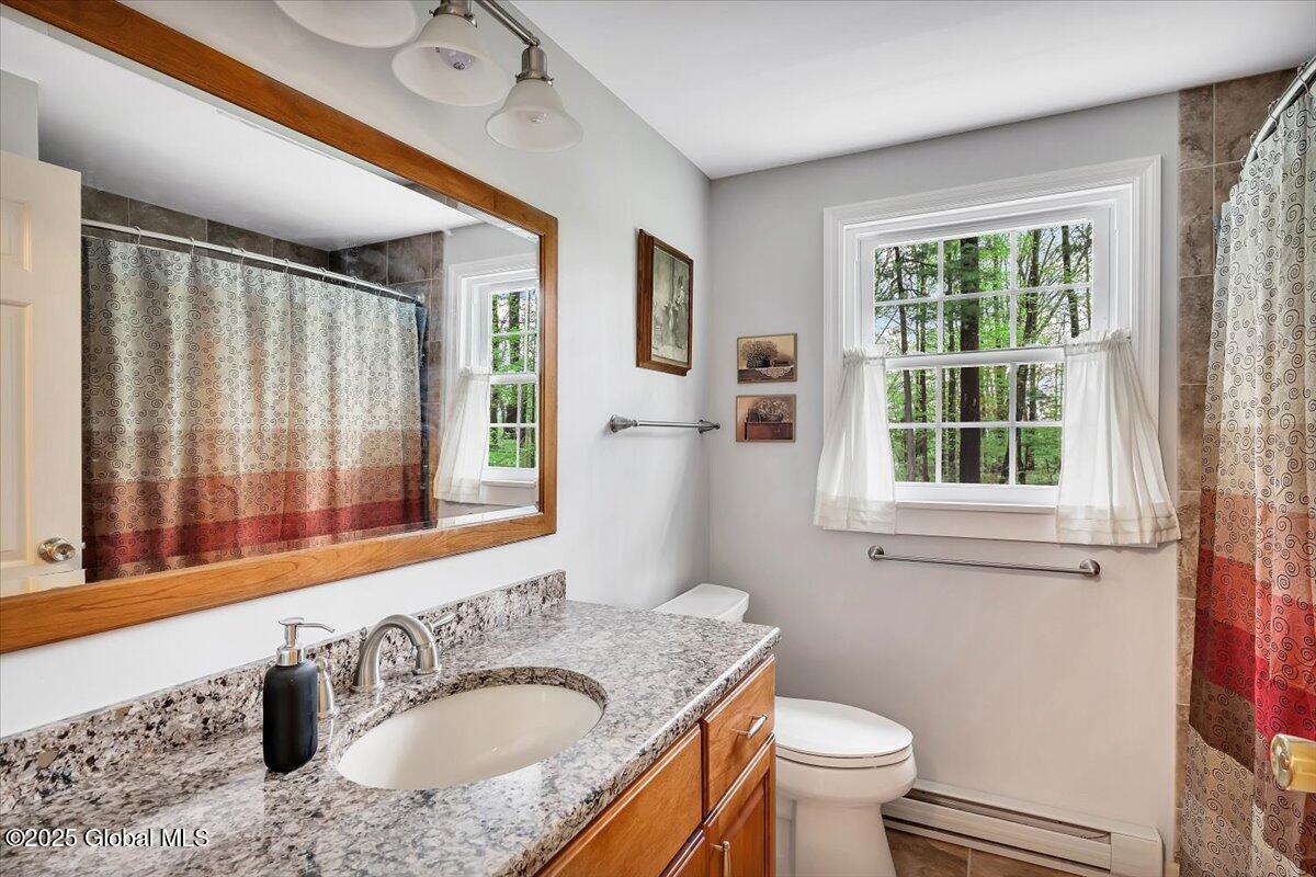 11 Pinewood Drive, Schenectady, New York image 24