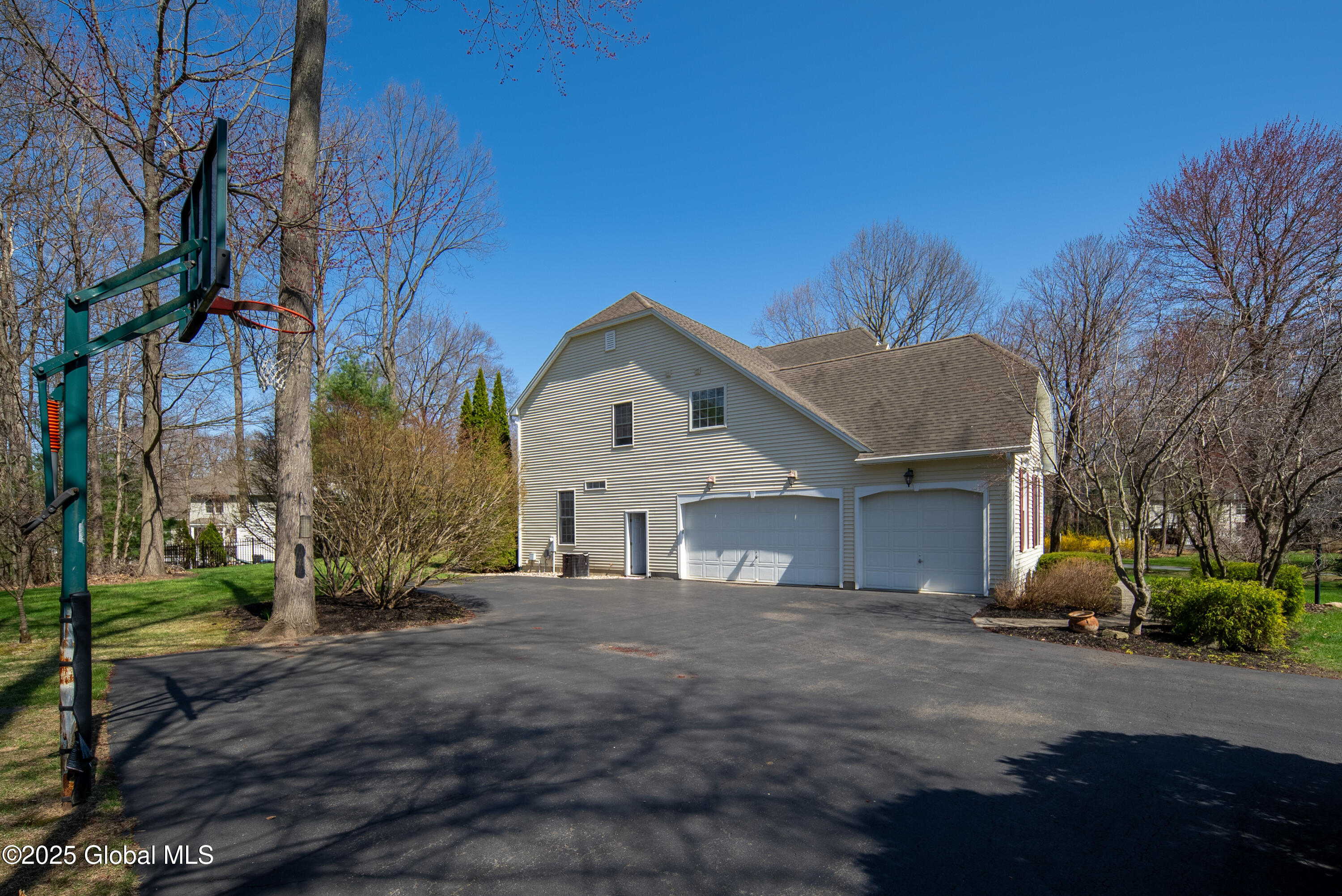1 Cheshire Ridge, Clifton Park, New York image 50